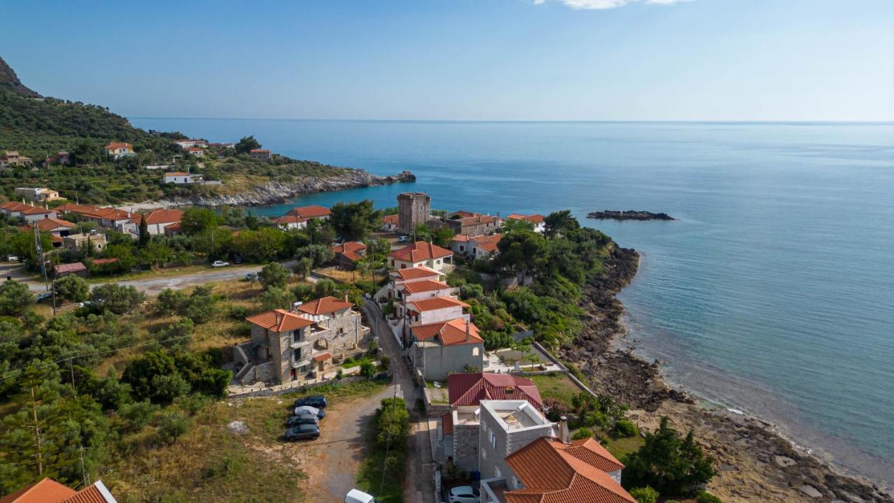 Σελήνη Kotronion (West Mani) Exterior foto