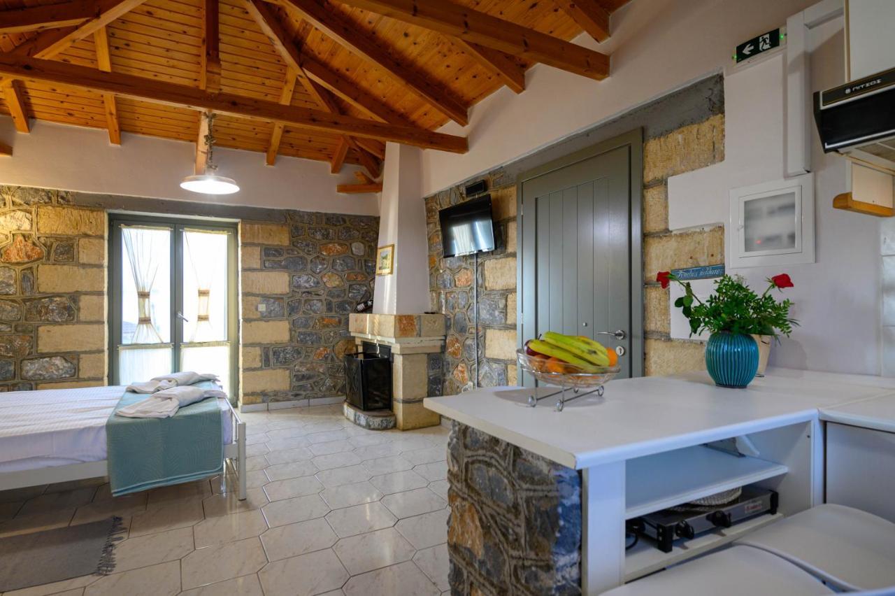 Σελήνη Kotronion (West Mani) Exterior foto