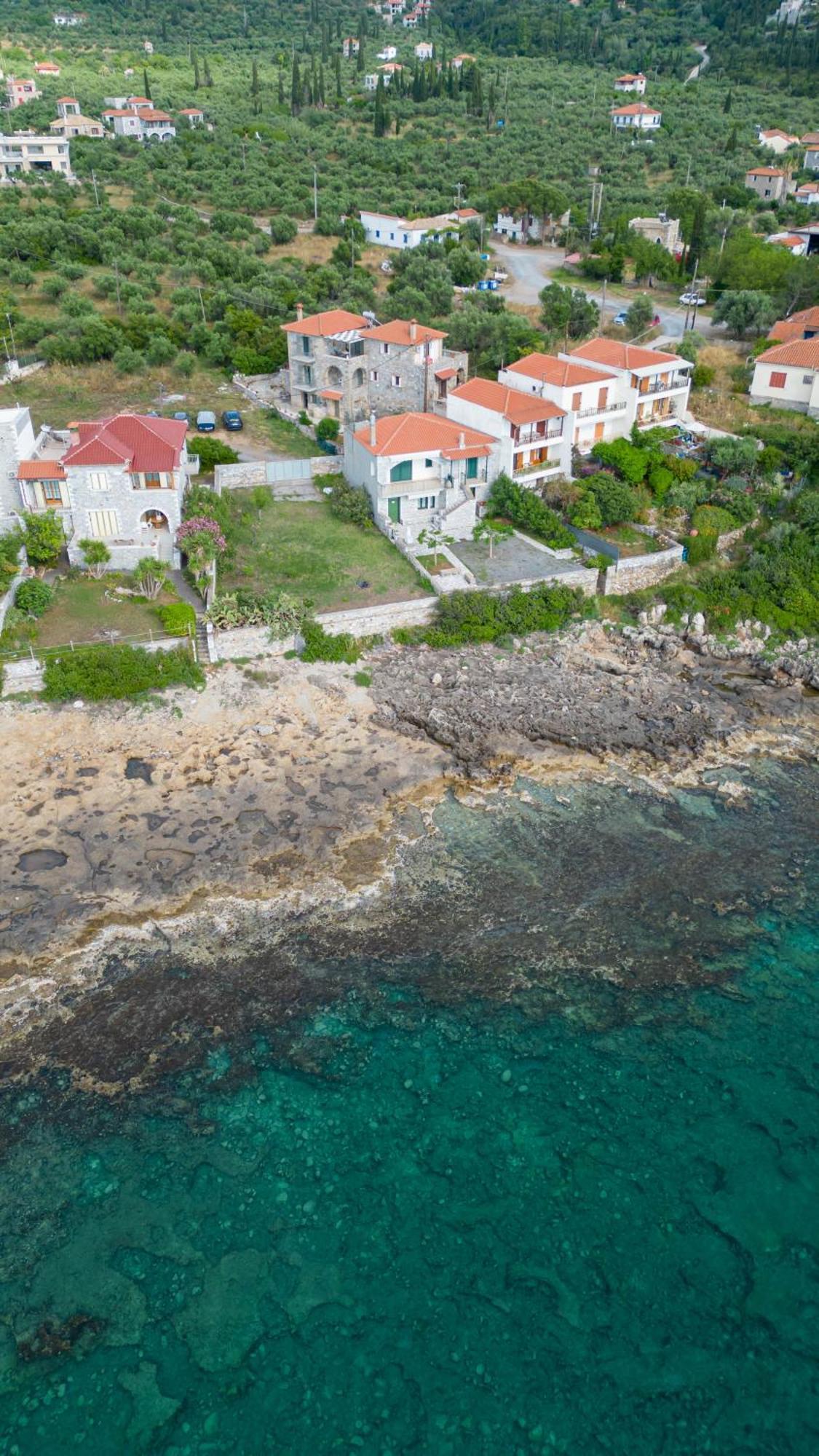 Σελήνη Kotronion (West Mani) Exterior foto